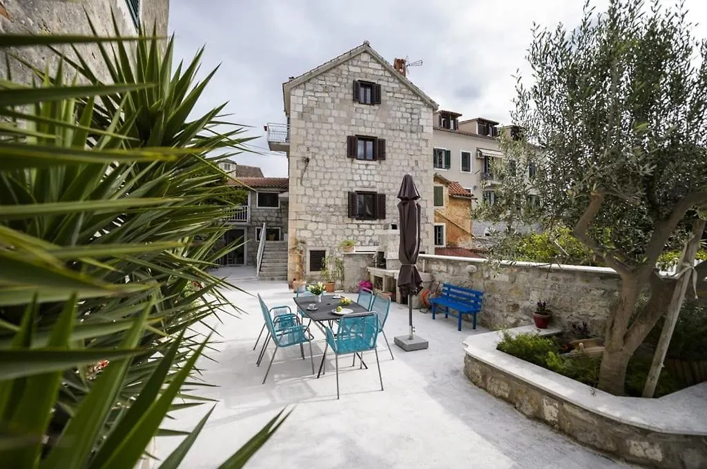 Diocletian Garden Centar location